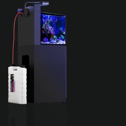 Red Sea ReefCan 18 l kanister na wodę do akwarium – ReefCan 18 przy akwarium z dolewką
