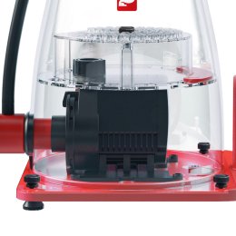 Odpieniacz białek Red Sea Reefer Skimmer RSK-900 – pompa w podstawie odpieniacza – zbliżenie